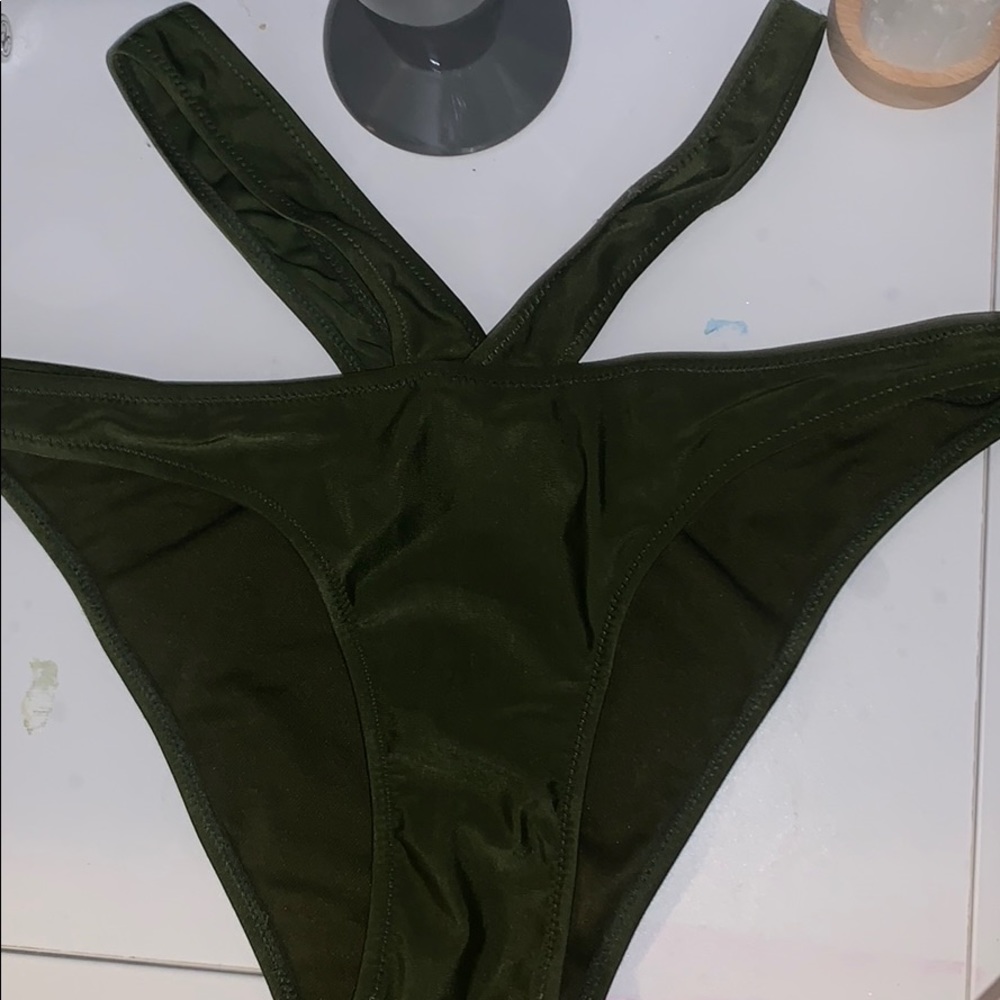 strappy bikini bottoms